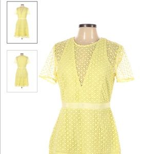 Beautiful Adelyn Rae dress in yellow.